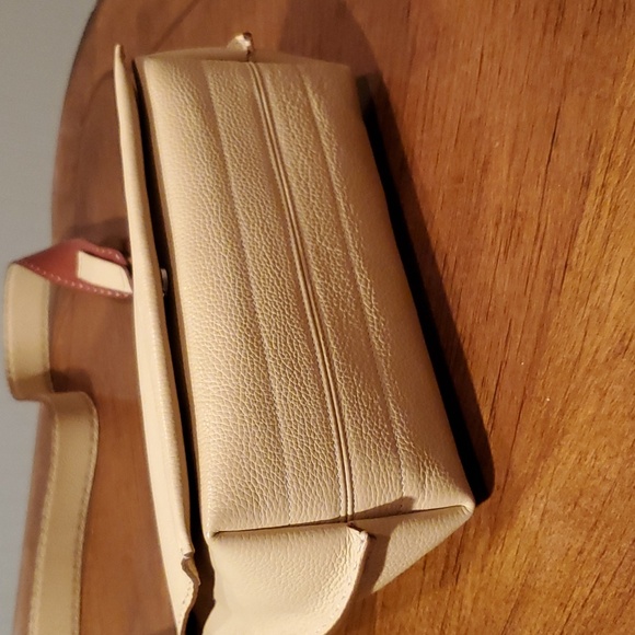 NWT Gianni Segatta leather crossbody - Picture 8 of 14